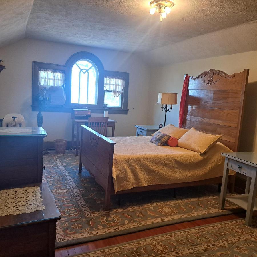 Harriott House, The Gallery Forest Room Terre Haute Eksteriør bilde